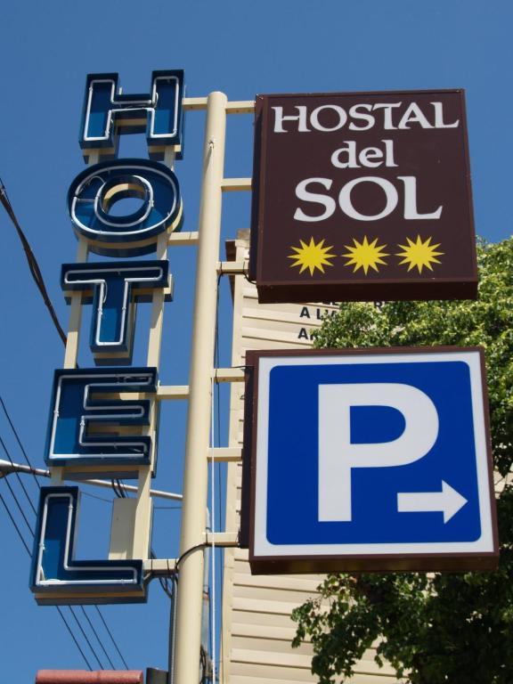 Hotel Hostal Del Sol Sant Feliu de Guíxols Zewnętrze zdjęcie